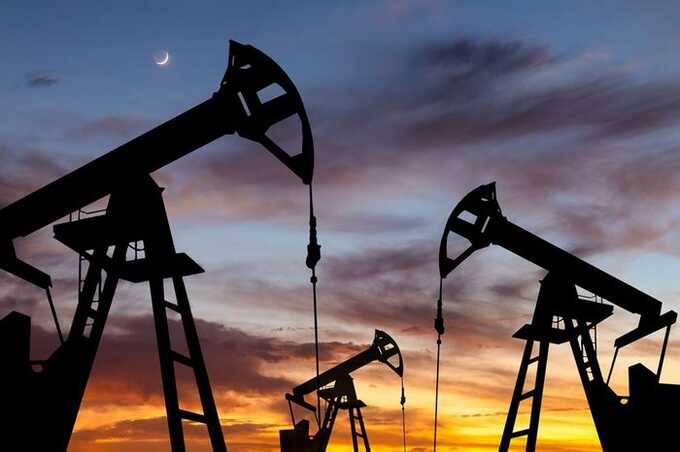 США не считают необходимым снижать потолок цен на российскую нефть