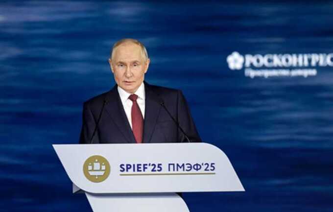 Владимир Путин выступил с речью на ПМЭФ 2025 года