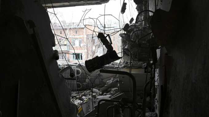В Донецкой области военные РФ ворвались в дом и украли технику