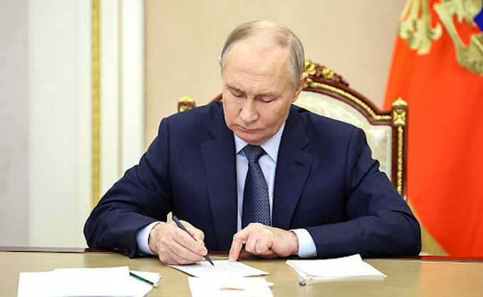 По поручению Путина институт предлагает вернуть советскую систему раздельного обучения для детей-инвалидов