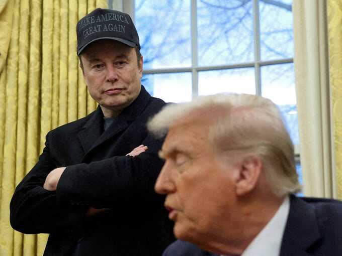 После заявления Маска о политике Трамп пообещал «закрыть лавочку» — лишить Tesla и SpaceX субсидий
