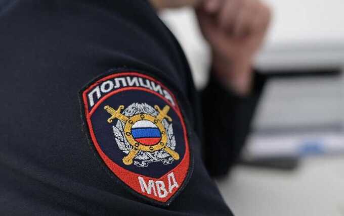 Силовики контролируют ломбард «Перспектива» и готовятся проводить обыски в офисах