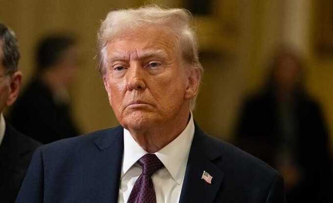 Британская пресса поставила под вопрос состояние Трампа из-за его странных выступлений