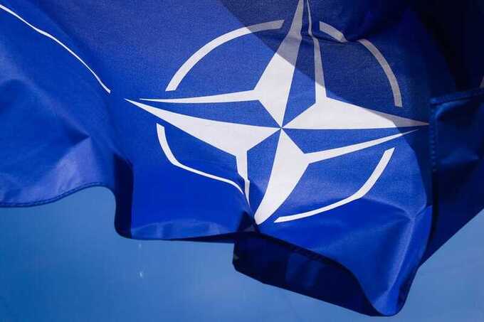 Треть украинцев больше не верит во вступление в НАТО