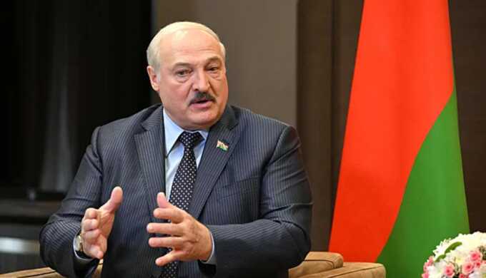Александр Лукашенко отказался отвечать на вопрос о новом президентском сроке