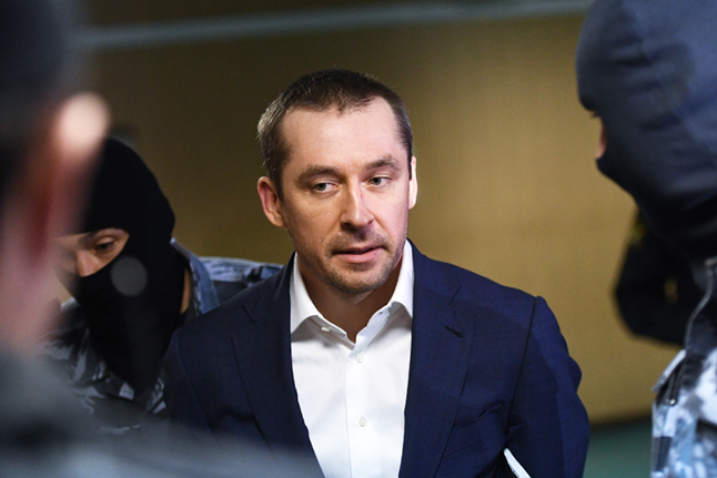 И снова Крапивин: праздник жизни фирмы И снова Крапивин: праздник жизни фирмы